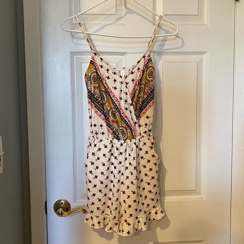 Xhilaration Target Abrams Funky Rose Romper